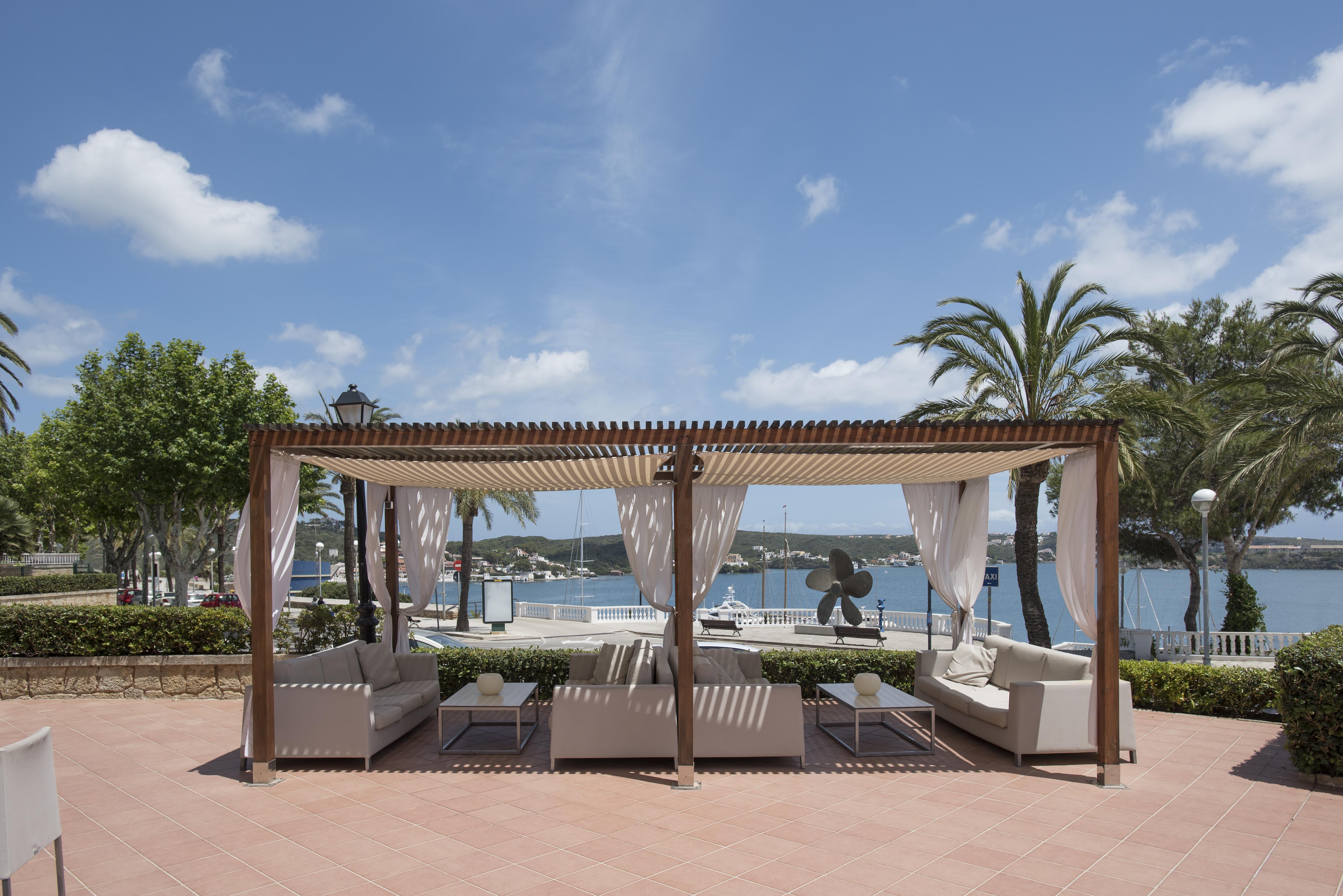 Seth Port Mahon Ξενοδοχείο Εξωτερικό φωτογραφία